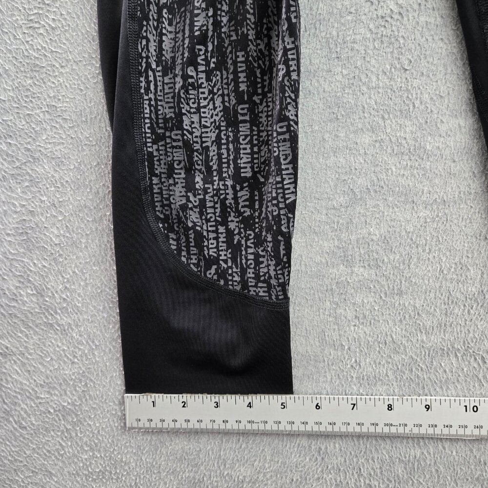 Gymshark Women Activewear Pants S Black Graphic Print Performance Crop Legging - Picture 5 of 10